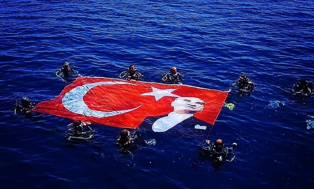 Republic Diving
