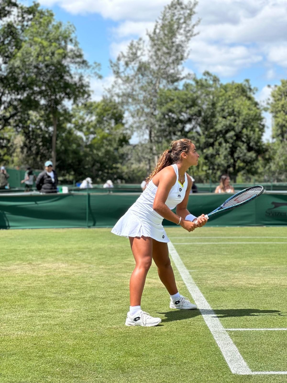 Ada Kumru Wimbledon Elemelerinde Final Turunda